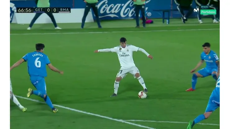 Una locura: el brutal caño de espaldas de Brahim Díaz para Real Madrid