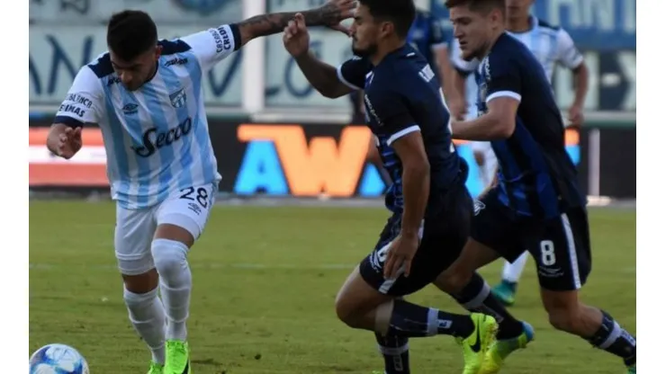 Talleres vs Atlético Tucumán por la Copa de la Superliga.