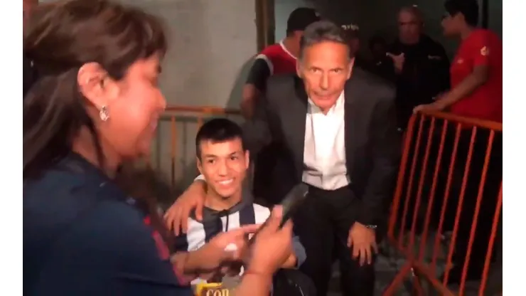 A pesar del mal momento Russo tuvo un gran gesto con un hincha de Alianza Lima