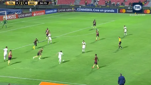 Zárate empezó sobre la banda, Benedetto tiró una pared mágica y descontó Boca