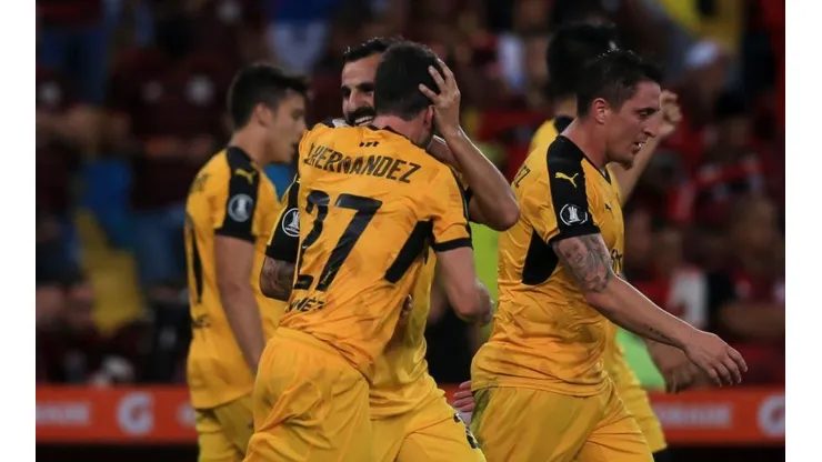 San José vs Peñarol por la Copa Libertadores.