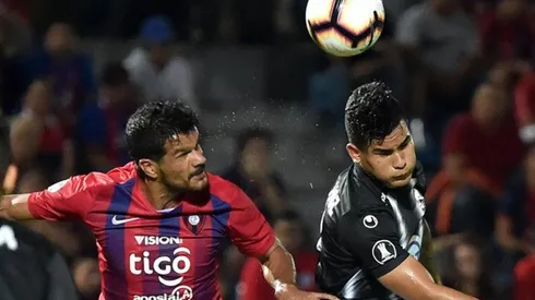 Zamora vs Cerro Porteño por la Copa Libertadores.