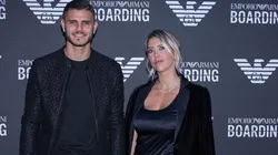 Wanda Nara subió una foto con Icardi en el auto y le pidió: "¿Me llevás?"