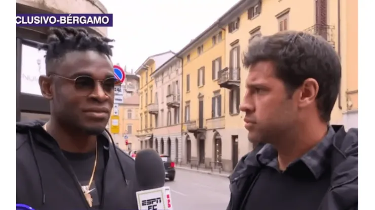 Duvan Zapata, el goleador en llamas, se refirió a su futuro con ESPN