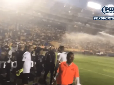 Trapito mojado: Barovero iba a entrar en calor y se encendieron los aspersores