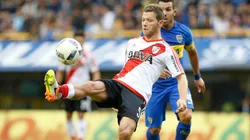 Nicolás Domingo con la camiseta de River.