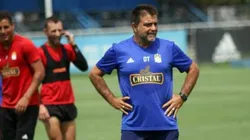 Claudio Vivas aseguró que el único objetivo de Cristal es ganar o clasificar a la Copa Sudamericana