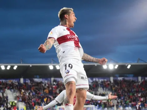 El Huesca del Cucho ganó ante Eibar y se aferra al sueño de la permanencia