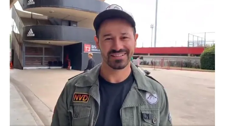 Mora visitó al plantel y le dejó un mensaje a todos los hinchas de River