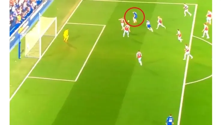 Gran remate de Gonzalo Higuaín.