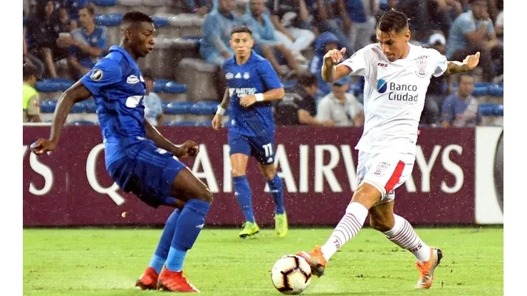 Huracán vs Emelec por Copa Libertadores.