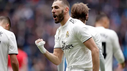 Benzema anotó de cabeza para el Real Madrid.