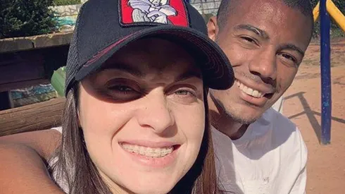 La mujer de De La Cruz le puso like a un tuit que le pega a Zárate y banca a Pratto