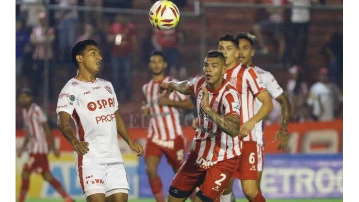 Unión vs San Martín de Tucumán por la Copa de la Superliga.