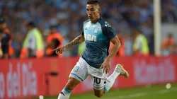 Ricardo Centurión, todavía con la camiseta de Racing.