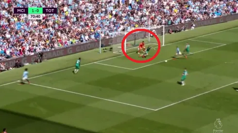 Sterling no entendía nada: el atajadón de Gazzaniga ante Manchester City