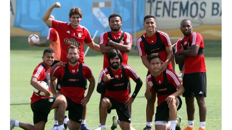 El objetivo de Cristal es ser puntero: los once de Vivas para el partido ante Garcilaso