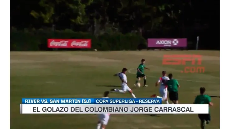Carrascal se la colgó al arquero del Santo.