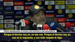 Foto de Diego Maradona, entrenador de Dorados.