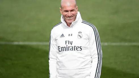 Real Madrid le regalaría a Zidane 500 millones en fichajes