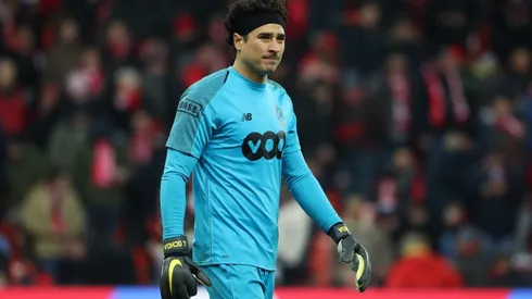 Memo Ochoa enamorado de los hinchas del Lieja: "No hay afición que se le compare"