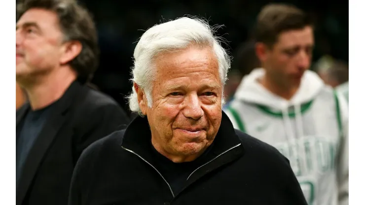 La fiscalía publicará vídeos de Robert Kraft de los Patriots en escándalo de prostitución
