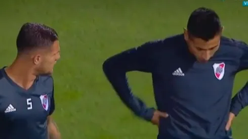 Angileri sufrió un ataque de tos.