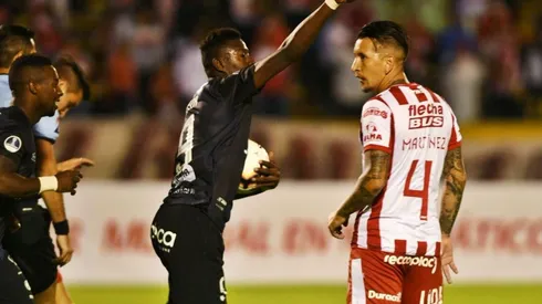 Cabeza festeja su gol. (Foto: Marcador)