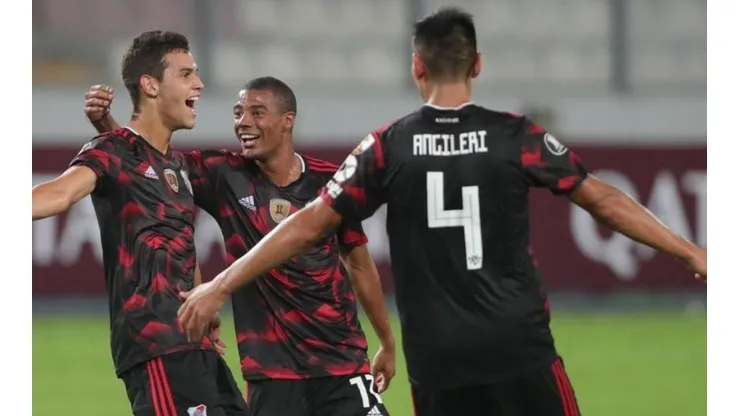 River se enfrenta a Argentino de Merlo, por Copa Argentina, con el regreso de Franco Armani.