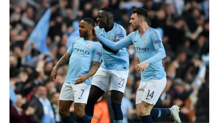 Necesitó 4 minutos: Sterling la clavó en el ángulo para el 1-0 del Manchester City ante Tottenham