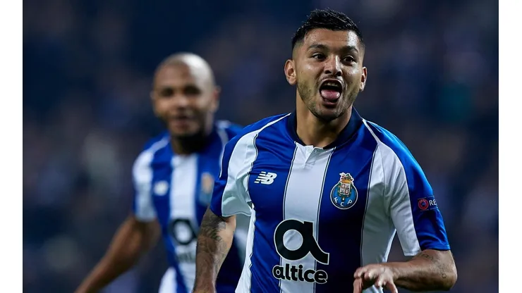 Sorpresa: finalmente, Tecatito Corona será titular contra el Liverpool en Champions League