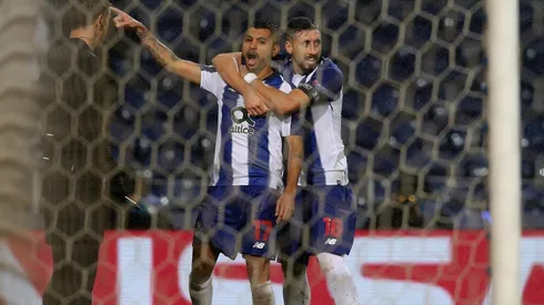 Herrera y Corona buscarán sumarse a la lista de los mexicanos que han jugado Semifinales de Champions.