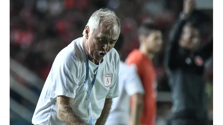 Fernando Castro ya no es el técnico de América de Cali.
