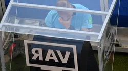 Néstor Pitana y el VAR en el Mundial.