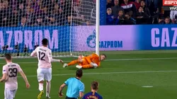 Muchas gracias, De Gea: el arquero del United le regaló el segundo del Barcelona a Messi