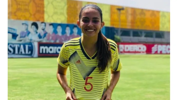Con las mujeres, las opiniones de la nueva camiseta de Colombia cambian