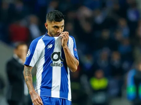 ¿Karma? Tecatito Corona se lesionó en un partido con el Porto