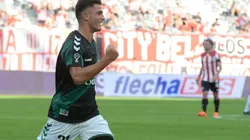 El festejo de Julián Carranza.