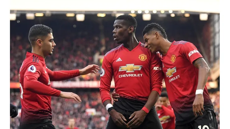 El particular festejo de Paul Pogba.
