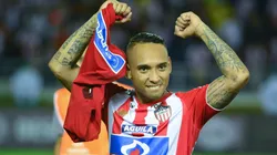 Jarlan Barrera con la camiseta de Junior.