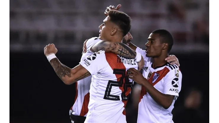 TRIUNFO DEL CAMPEÓN. Martínez Quarta celebra el 2-0 de River ante Alianza Lima (Foto: Getty).
