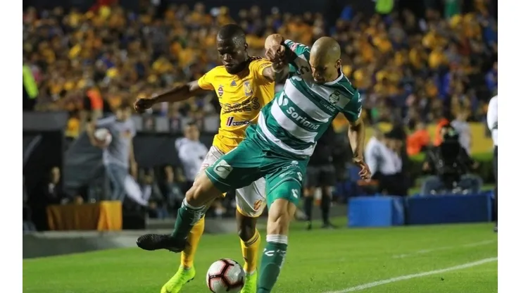 Santos irá por la remontada ante Tigres.