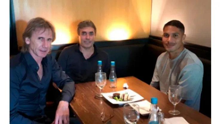 La postal que mucho promete: el encuentro entre dos referentes de la bicolor
