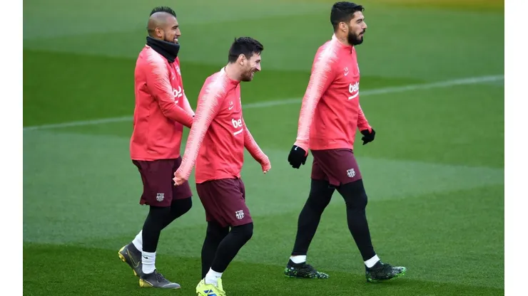 Confirmados titulares y suplentes de Barcelona en su visita a Old Trafford