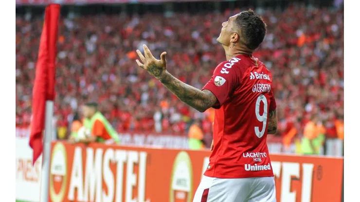 La Conmebol también destacó el brillante partido de Paolo Guerrero