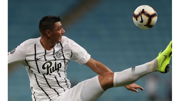 Universidad Católica vs Libertad por la Copa Libertadores.