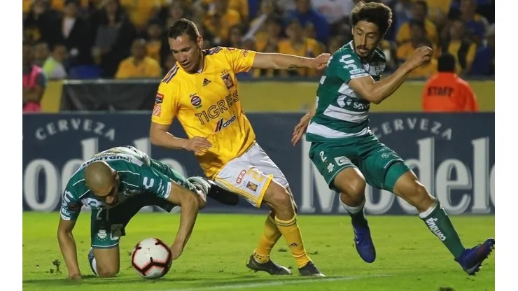 Santos Laguna vs Tigres UANL (Jam Media)
