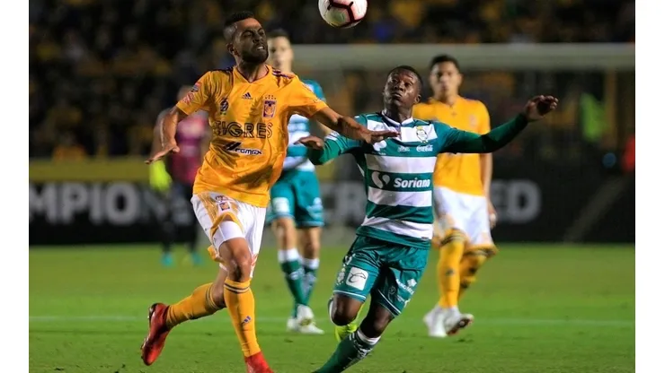 Santos Laguna vs Tigres UANL (Foto: Jam Media)