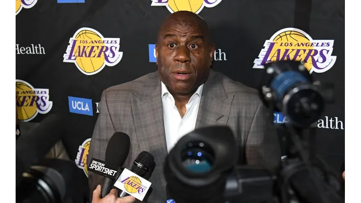 Crisis en los Lakers: los insólitos motivos tras la renuncia de Magic Johnson