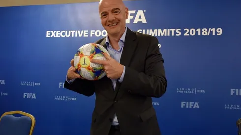Más oportunidades: Infantino avisó que espera aumentar el número de selecciones en Qatar 2022